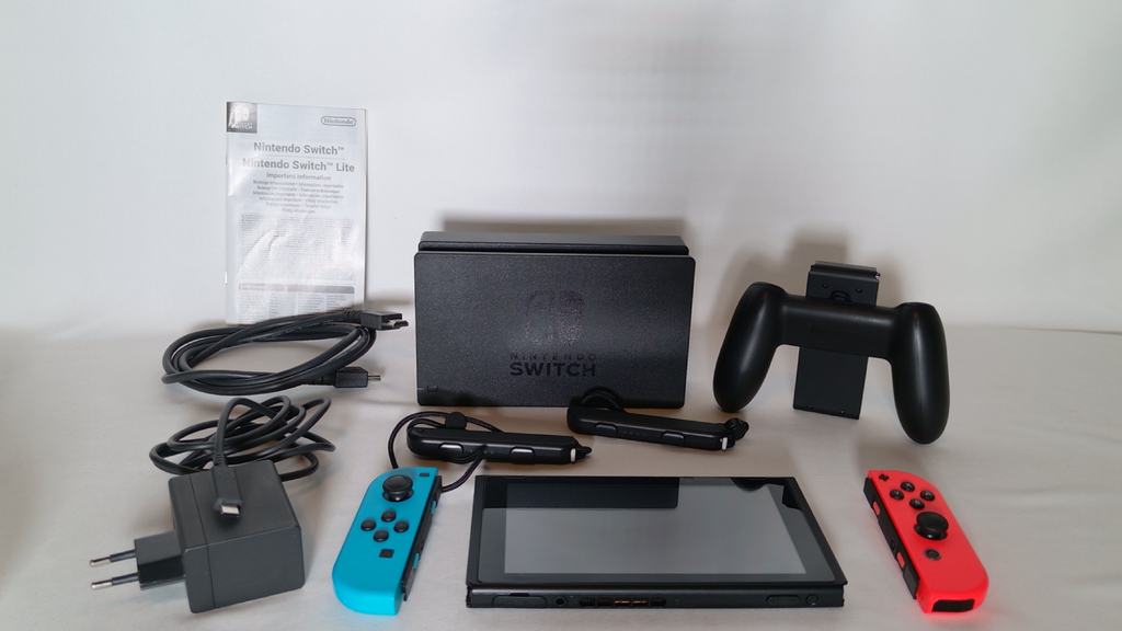 Nintendo Switch Konsole – Neon-Rot/Blau (Original, geprüft, funktionsfähig)