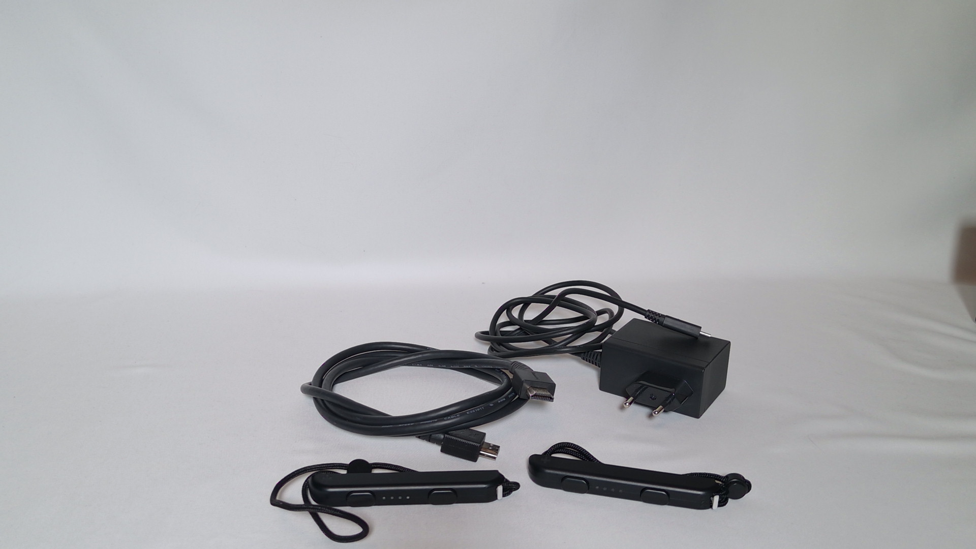 Nintendo Switch Konsole – Neon-Rot/Blau (Original, geprüft, funktionsfähig)