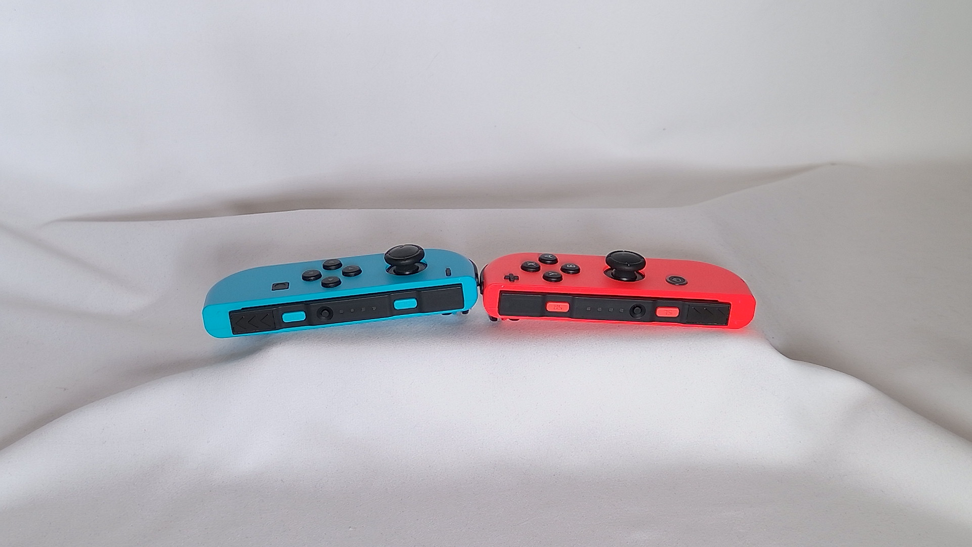 Nintendo Switch Konsole – Neon-Rot/Blau (Original, geprüft, funktionsfähig)