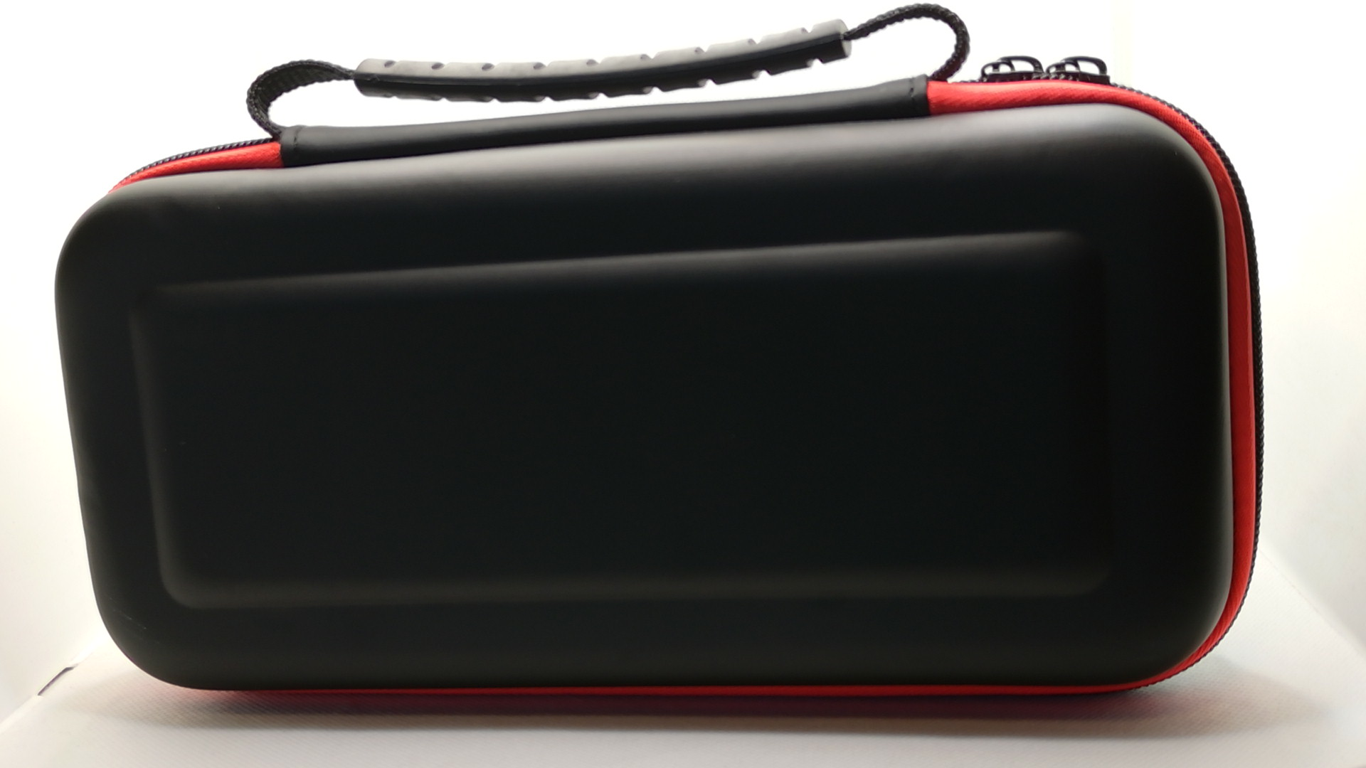 Nintendo Switch Transporttasche Hartschalenetui Schwarz Rot Blau